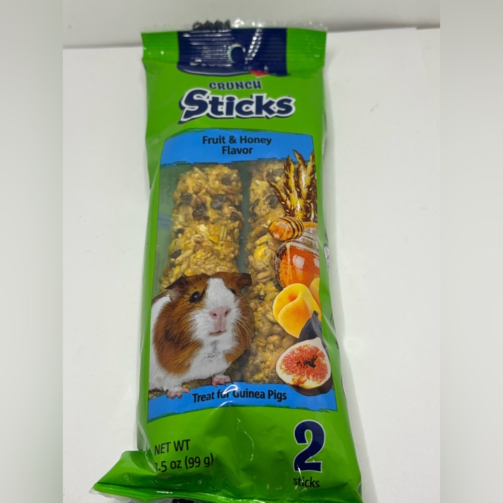 Crunch Sticks for Guinea Pigs - Fruit & Honey Flavor